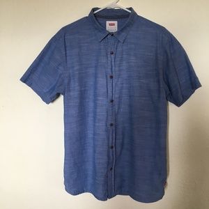Levi's Mens Classic Fit Short Sleeve Button-Down Shirt. Size L.